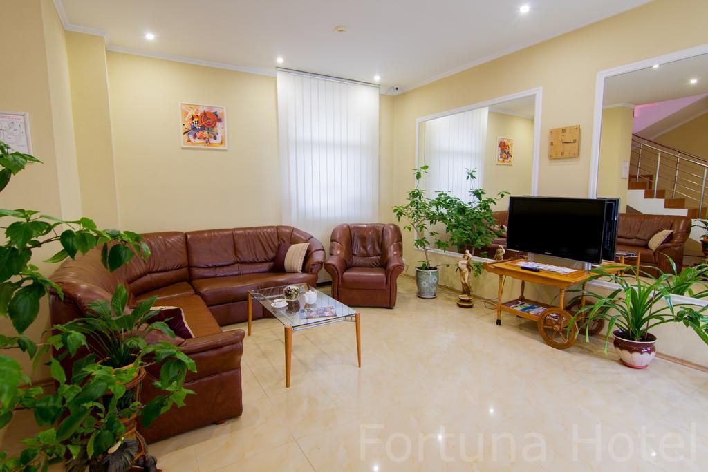 Fortuna Hotel Kişinev Dış mekan fotoğraf