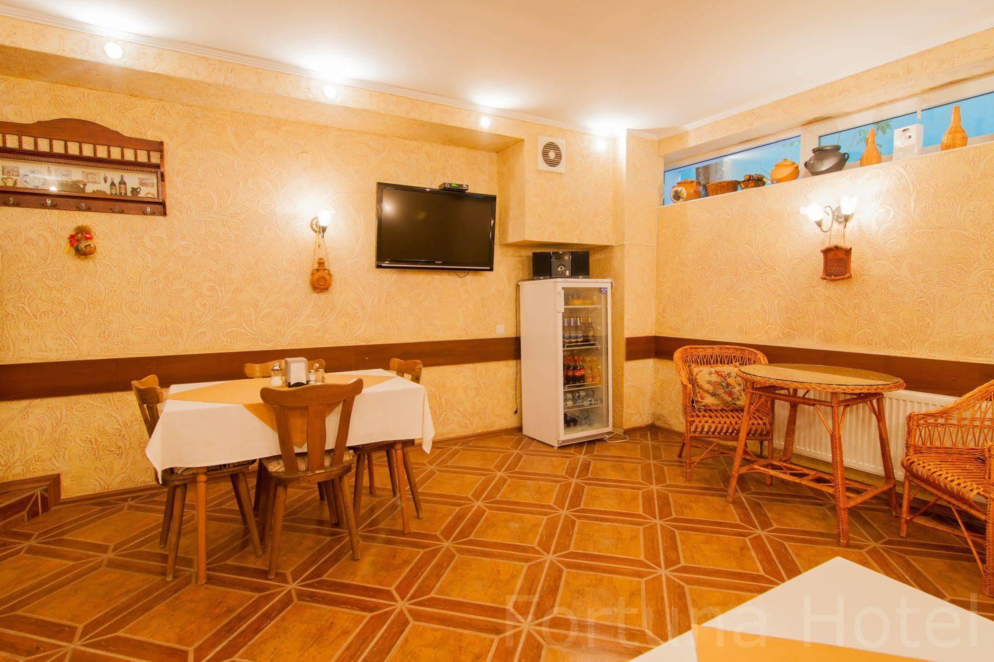 Fortuna Hotel Kişinev Dış mekan fotoğraf