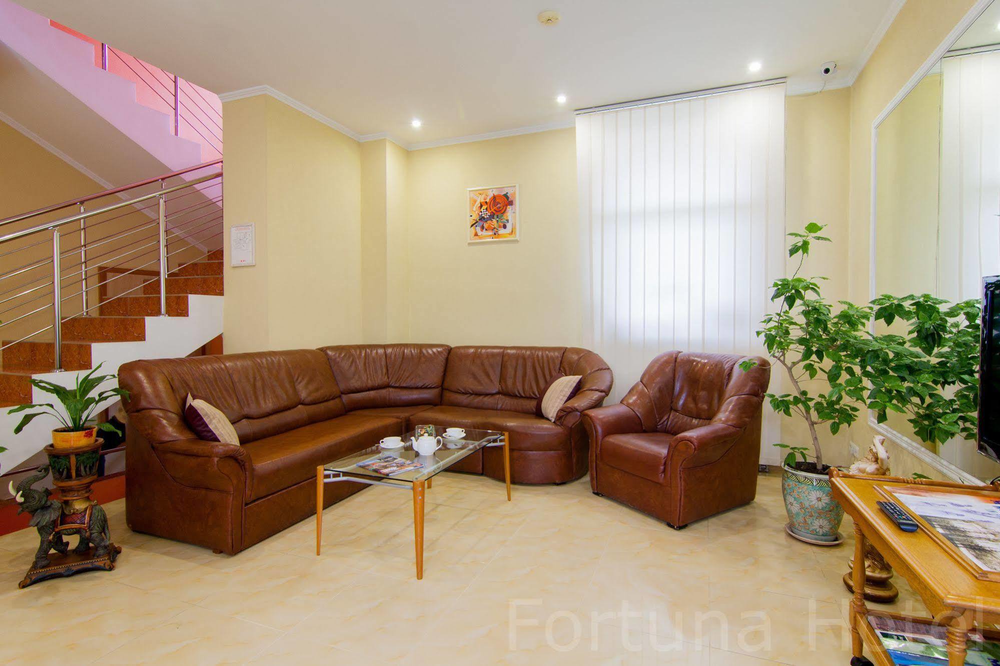 Fortuna Hotel Kişinev Dış mekan fotoğraf