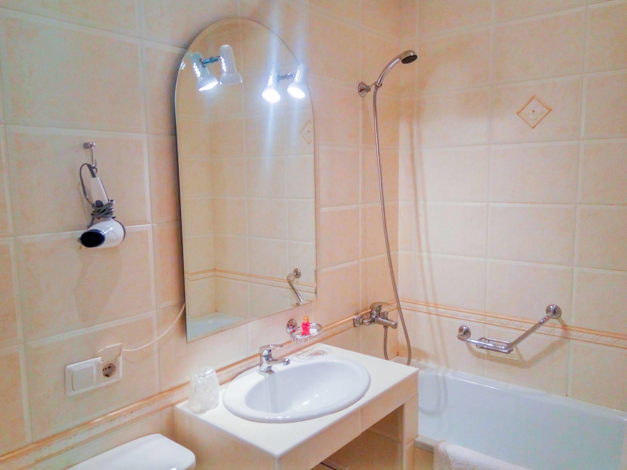 Fortuna Hotel Kişinev Dış mekan fotoğraf