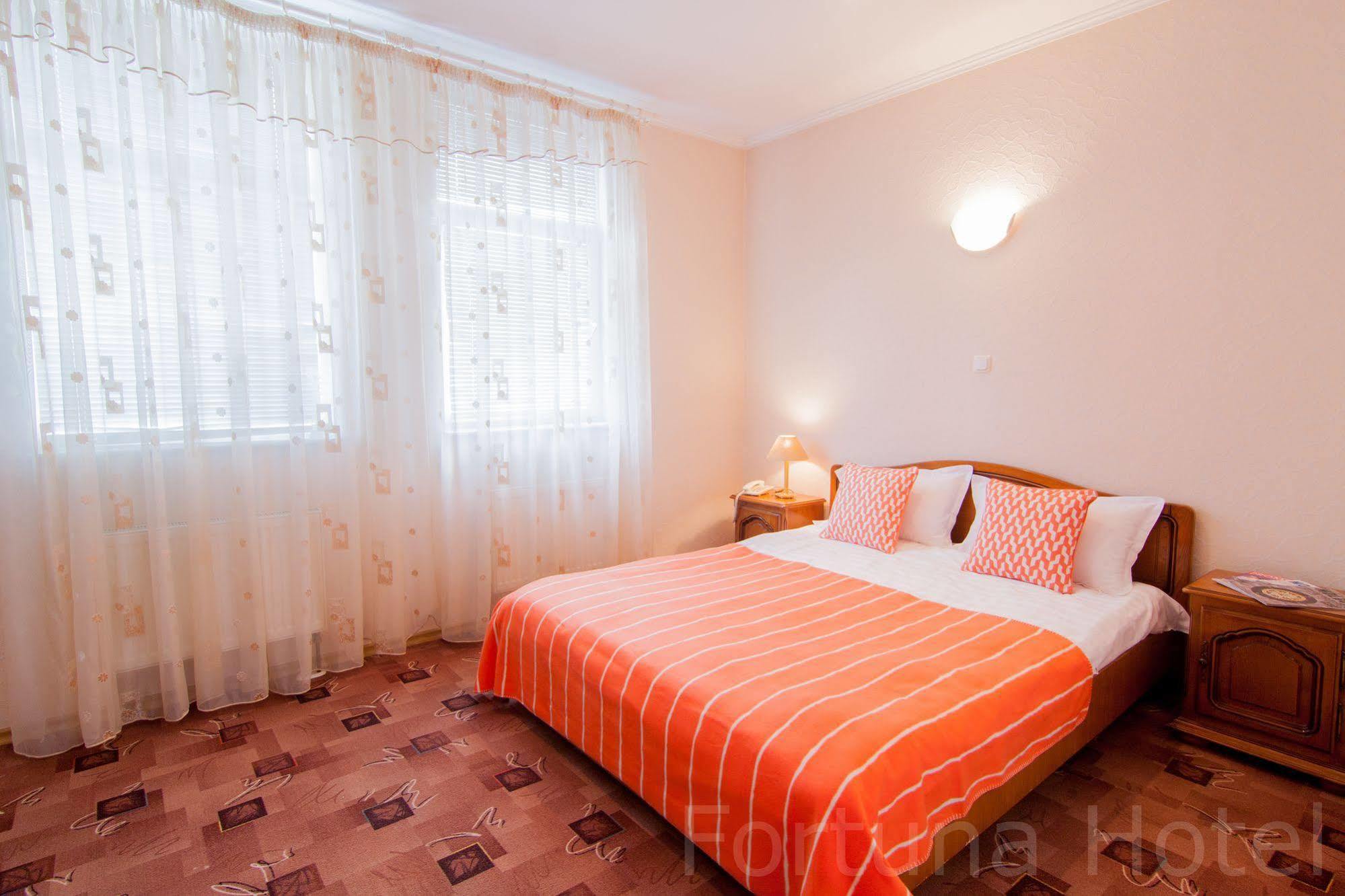 Fortuna Hotel Kişinev Dış mekan fotoğraf