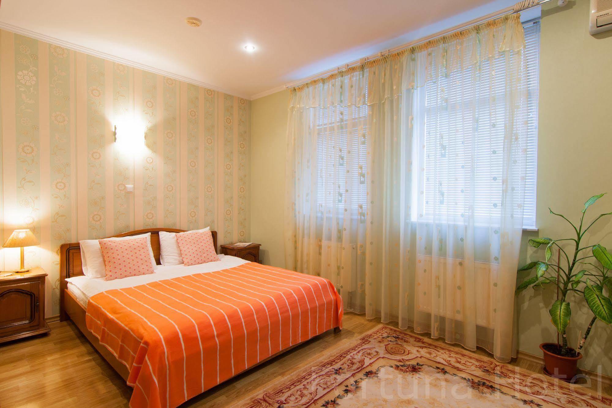 Fortuna Hotel Kişinev Dış mekan fotoğraf