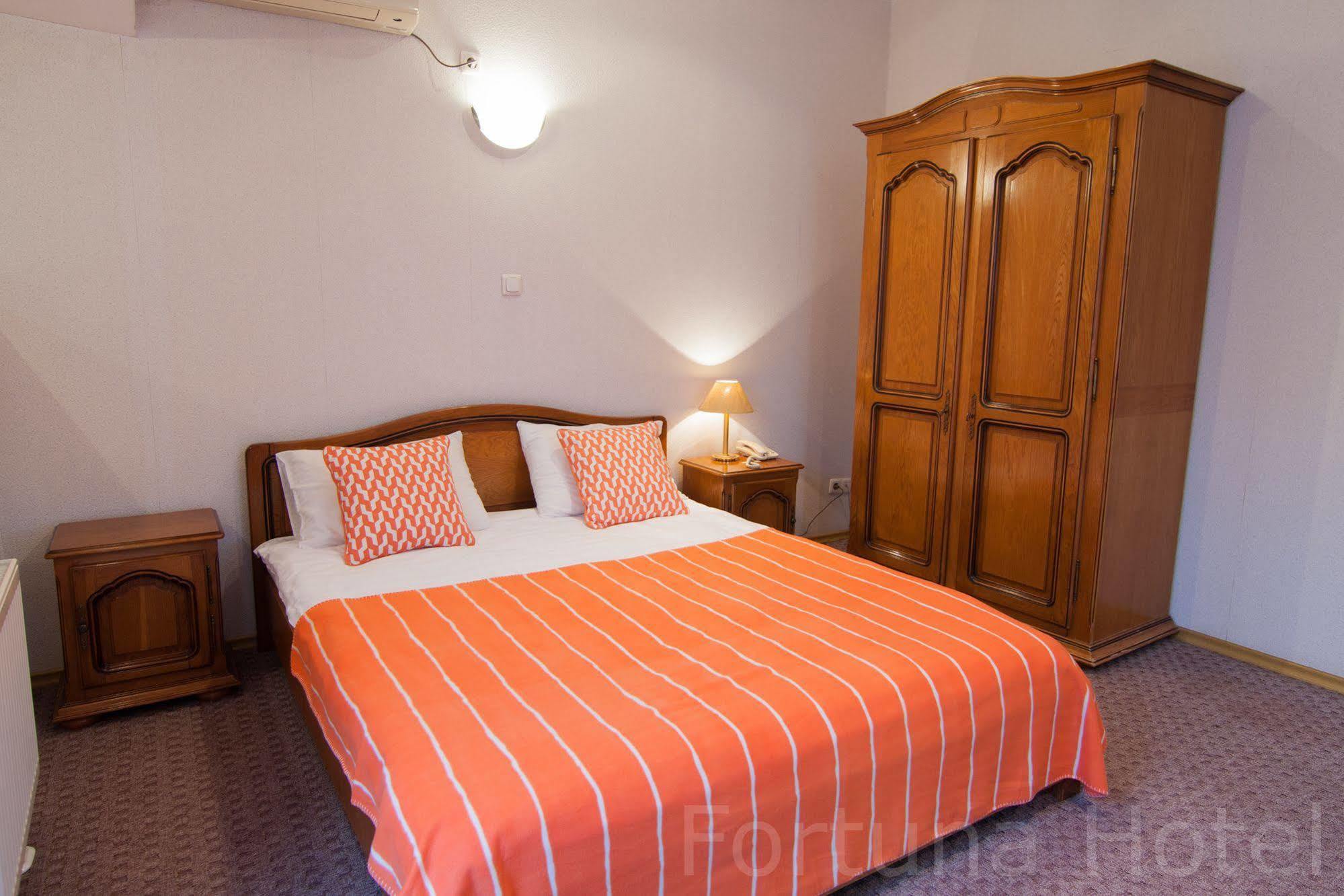 Fortuna Hotel Kişinev Dış mekan fotoğraf